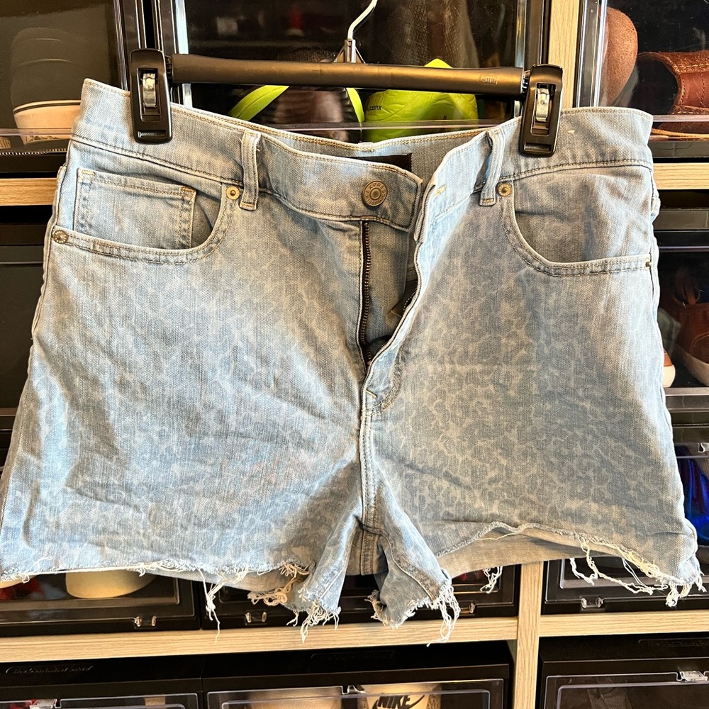 Express denim shorts